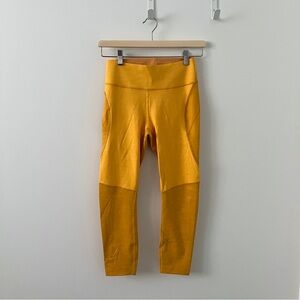 Outdoor Voices - Cropped Legging (Size Small)